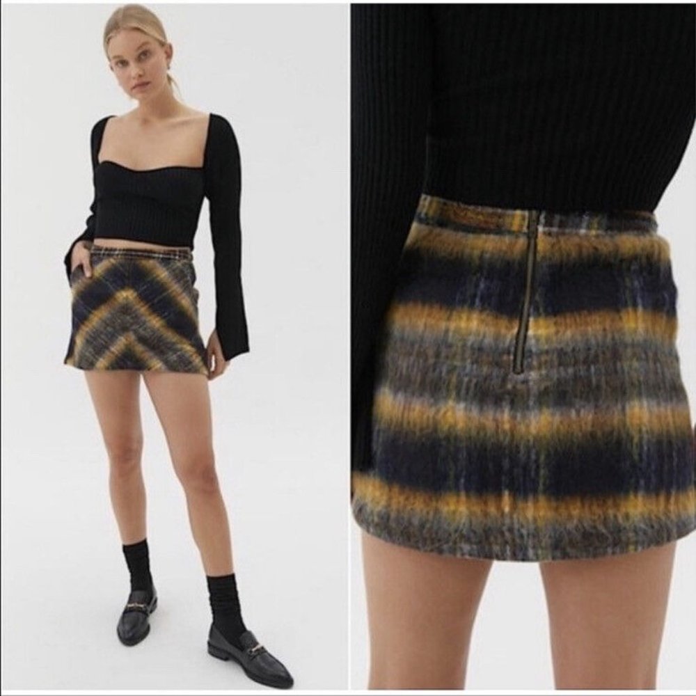 NWT Urban Outfitters Wool Pelmet Plaid Mini Skirt Size XS MSRP$59